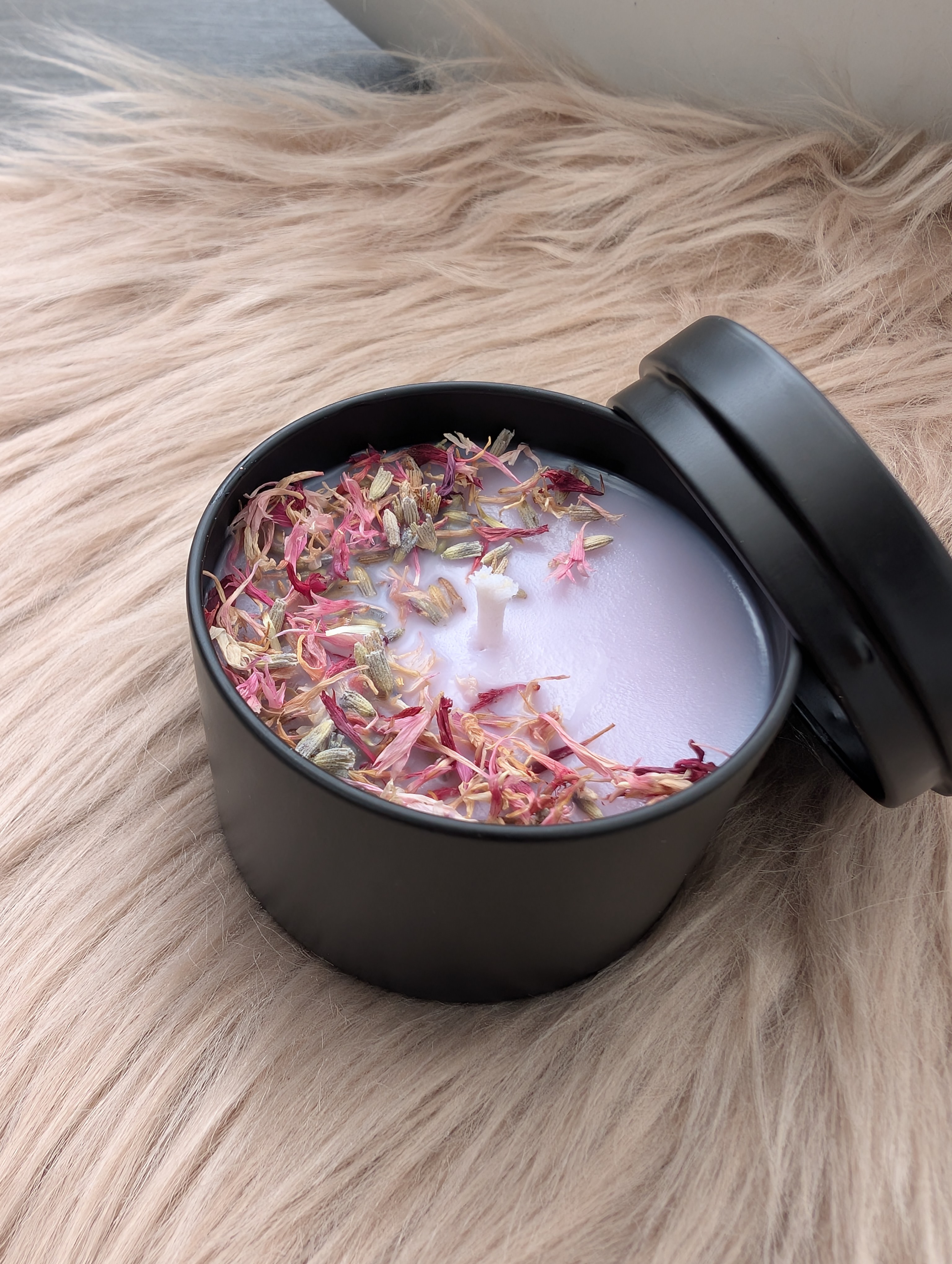 Duftkerze „Lavendel Honig“ aus Sojawachs – handgegossen