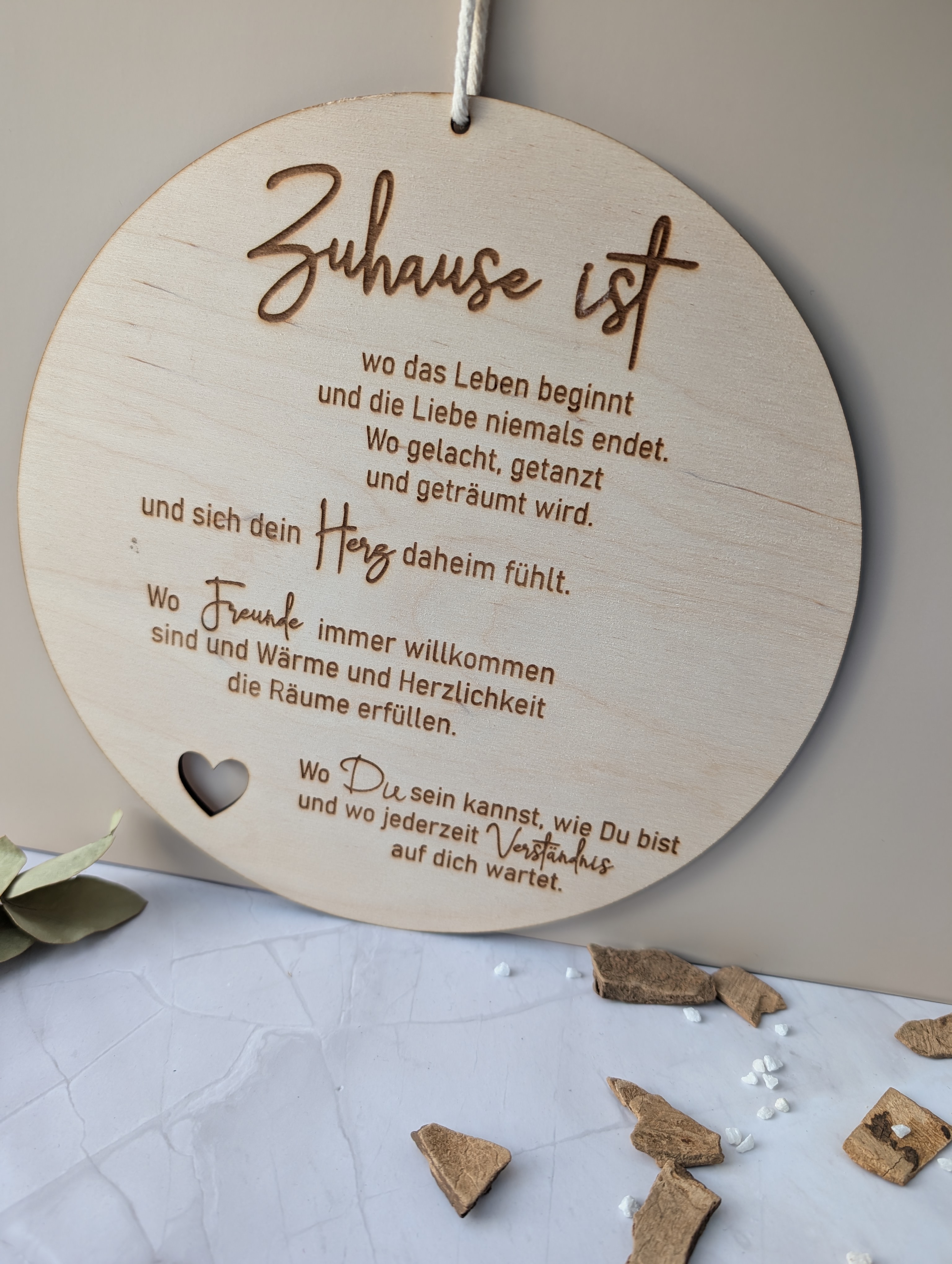 Holzschild "Zuhause ist..."25cm – Herzliches Geschenk für Familie & Freunde 