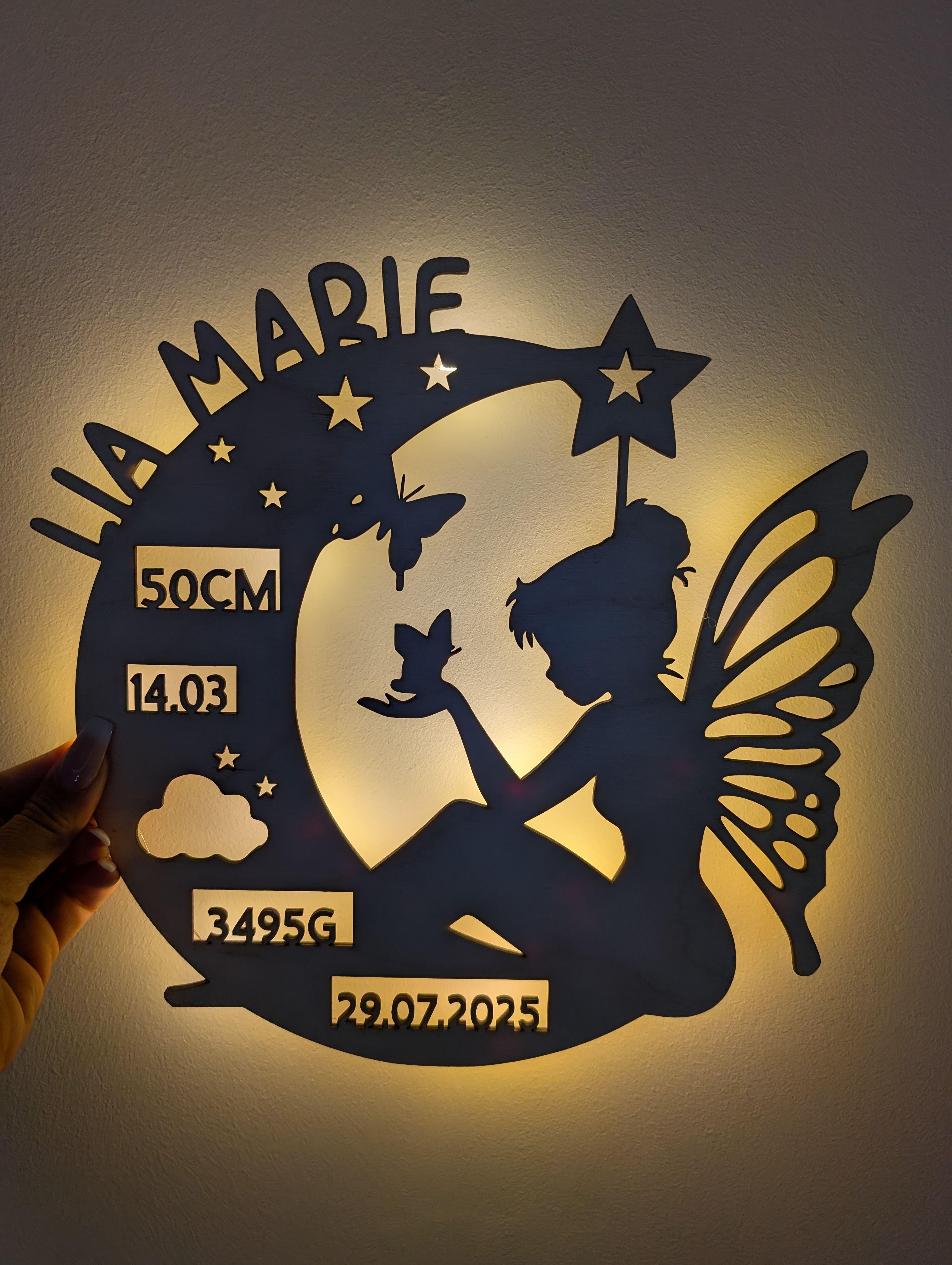 Personalisierte LED Geburtslampe Fee – Holz Nachtlicht mit Name und Geburtsdaten