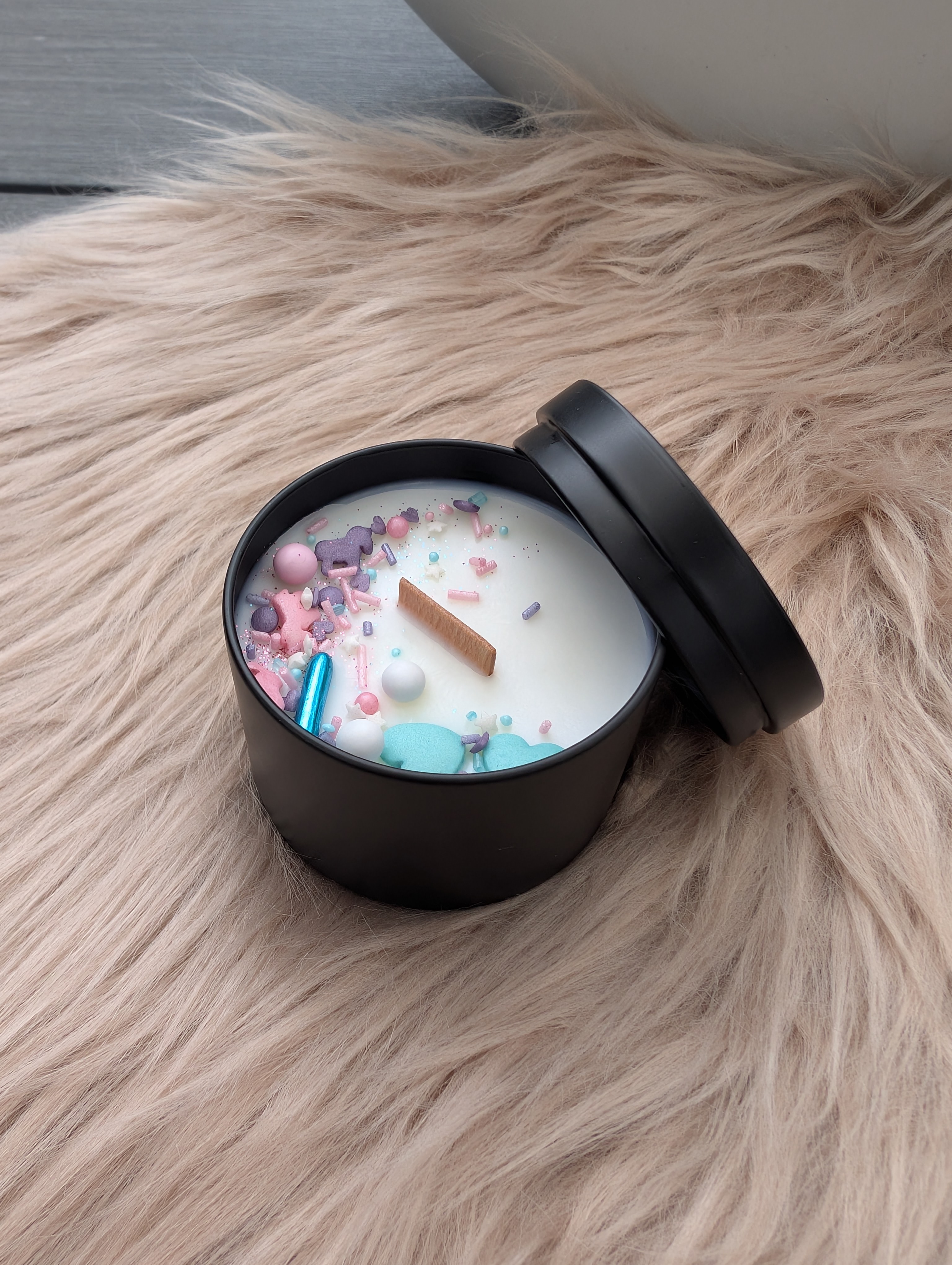 Duftkerze Heidelbeere mit Holzdocht– Handgegossene Sojawachs Kerze 