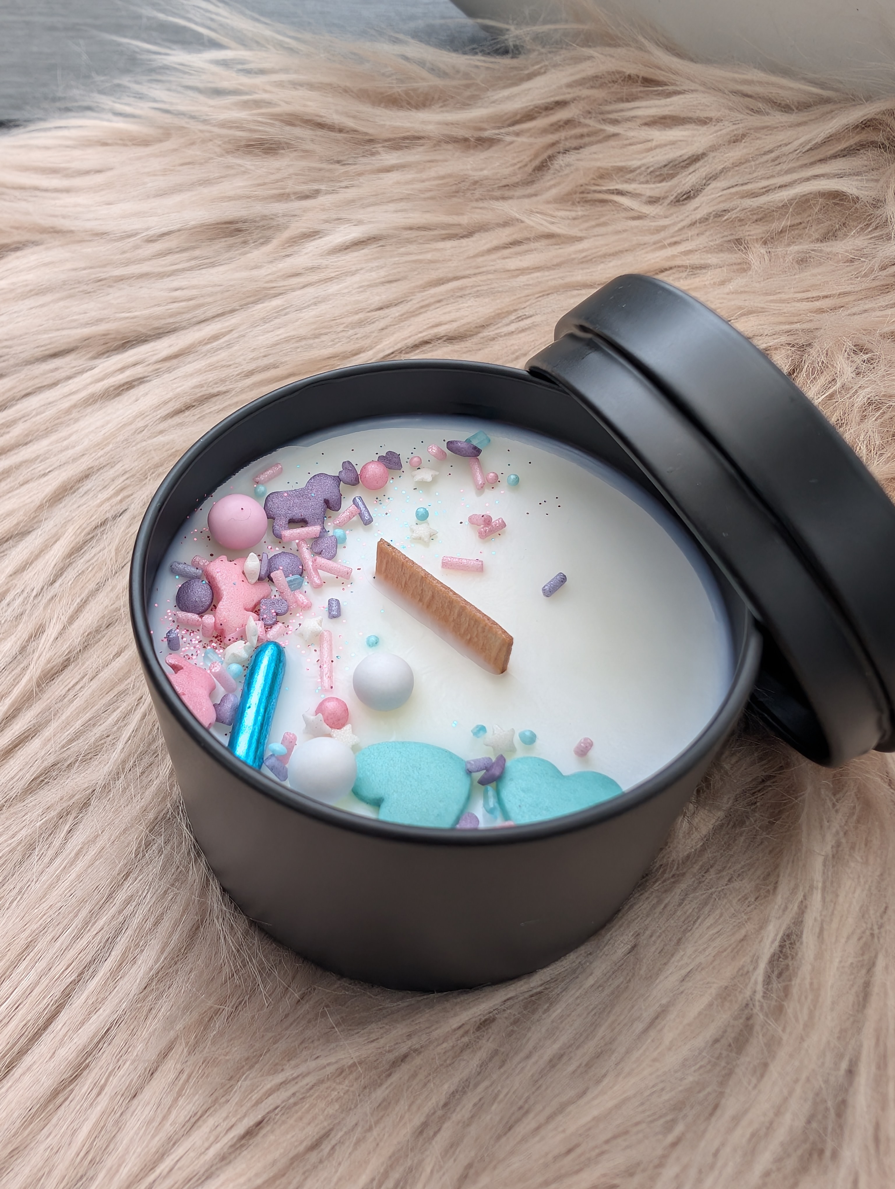 Duftkerze Heidelbeere mit Holzdocht– Handgegossene Sojawachs Kerze 