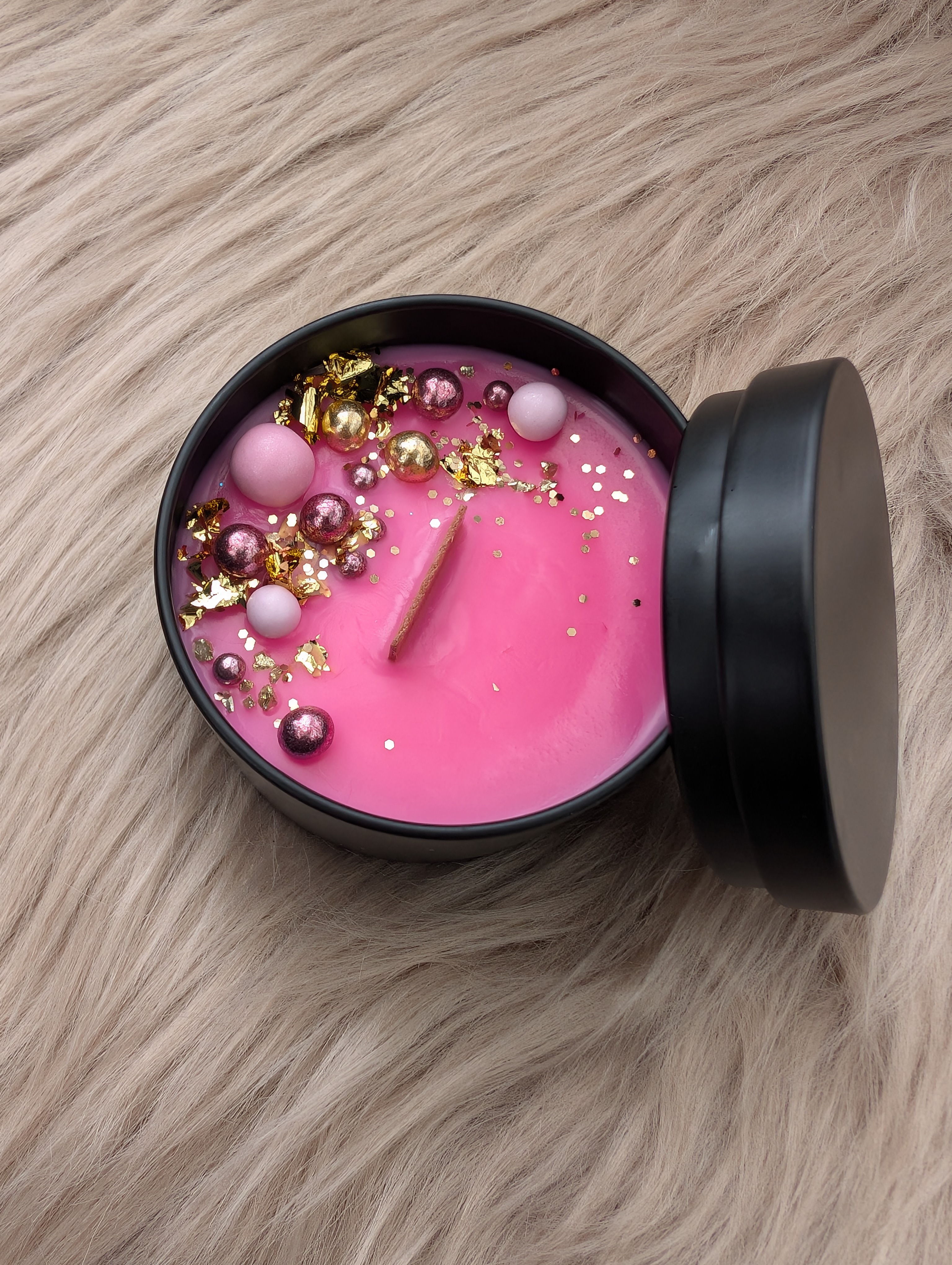 Cashmere Duftkerze mit Holzdocht – Handgegossene Sojawachs Kerze 