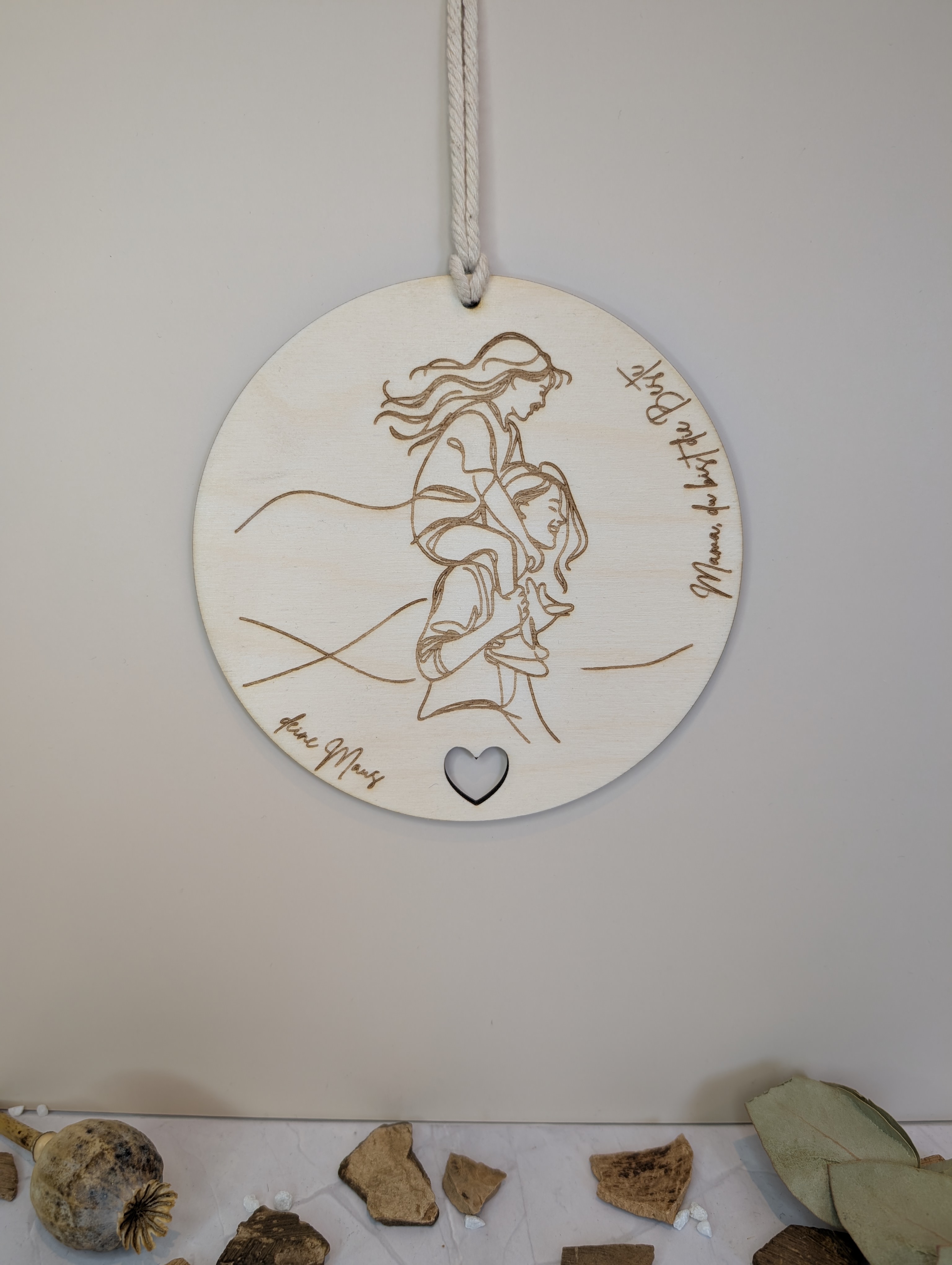 Personalisiertes Holzschild Mama & Kind 20 cm – Geschenk für Mutter, Geburt & Familie