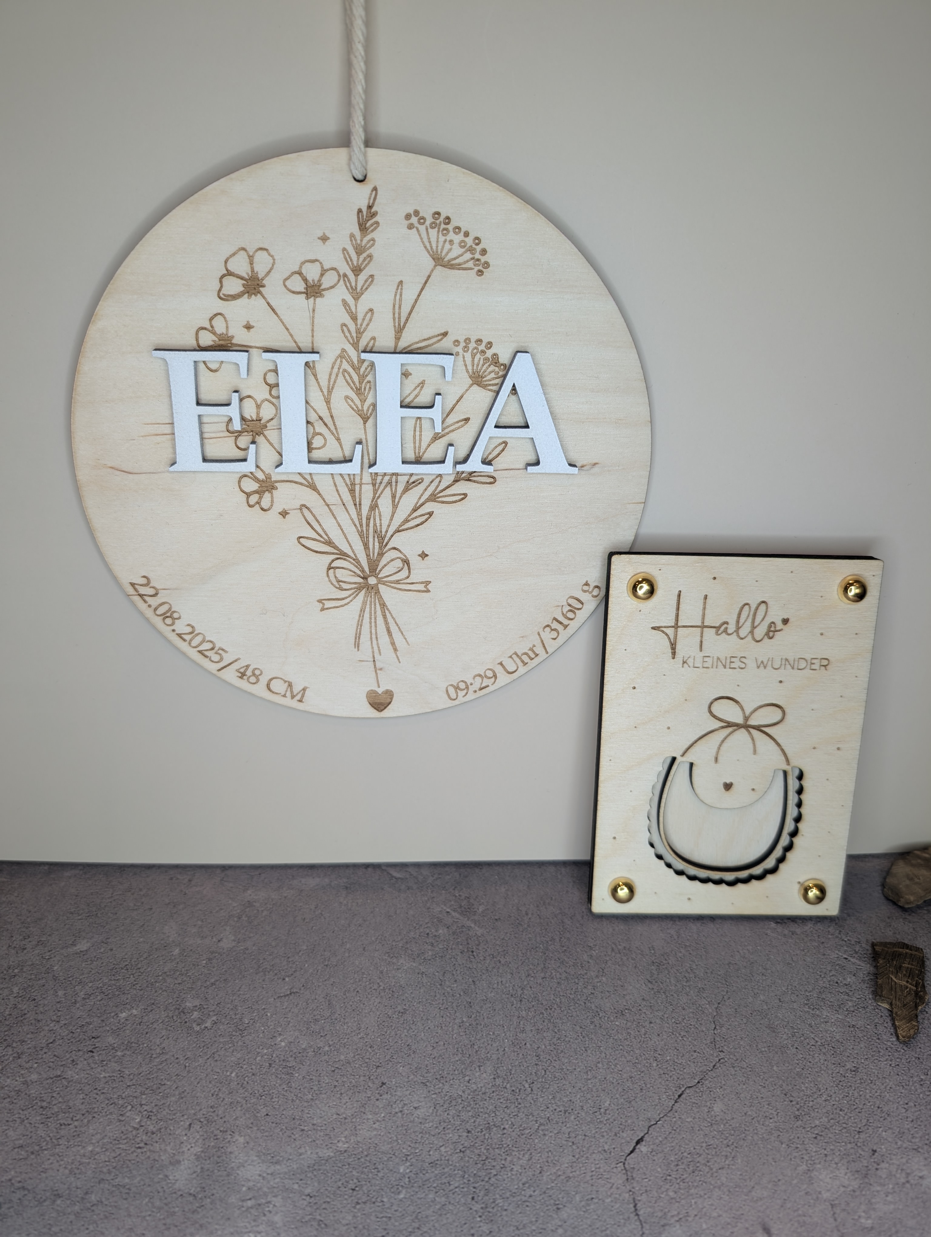 Baby Geschenkset zur Geburt – Personalisiertes Holzschild & Wunscherfüller „Hallo kleines Wunder“