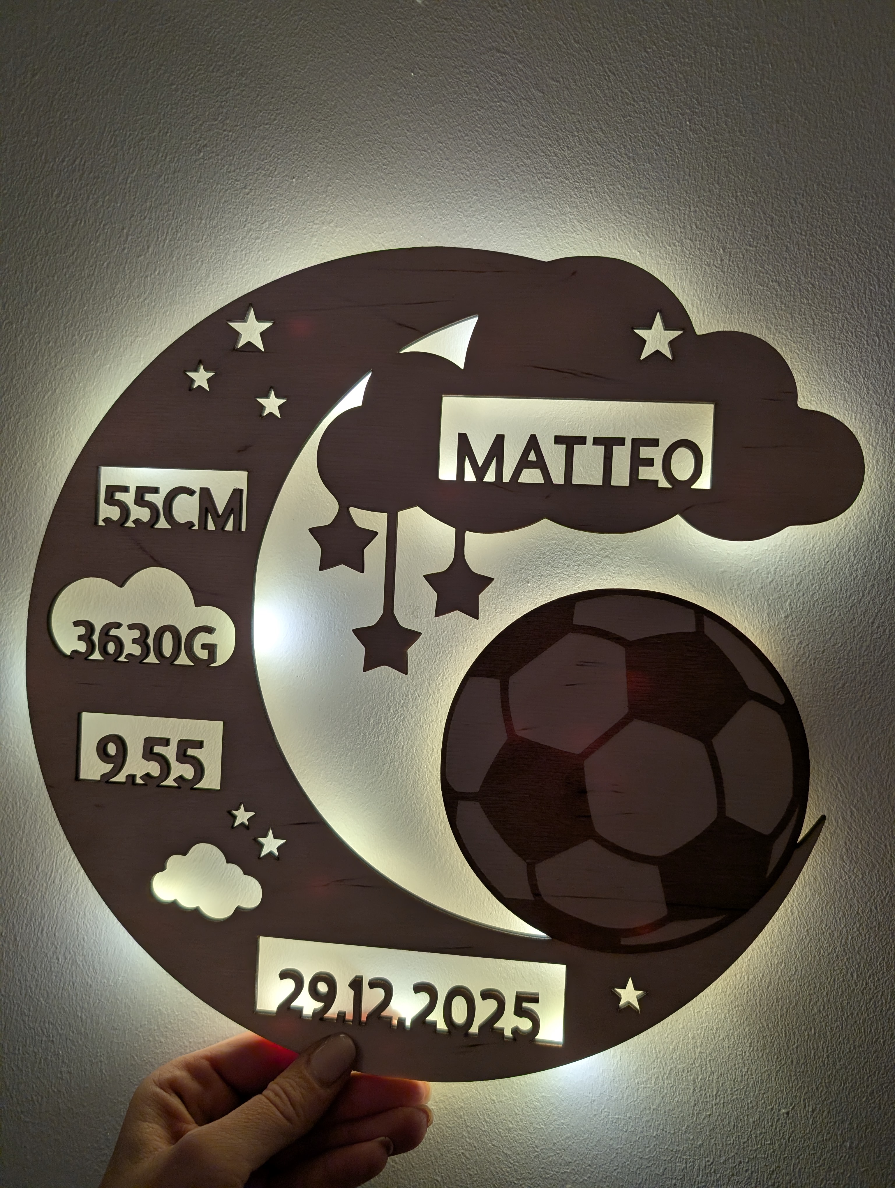 Personalisierte LED Geburtslampe mit Fußballmotiv – Nachtlicht mit Name und Geburtsdaten