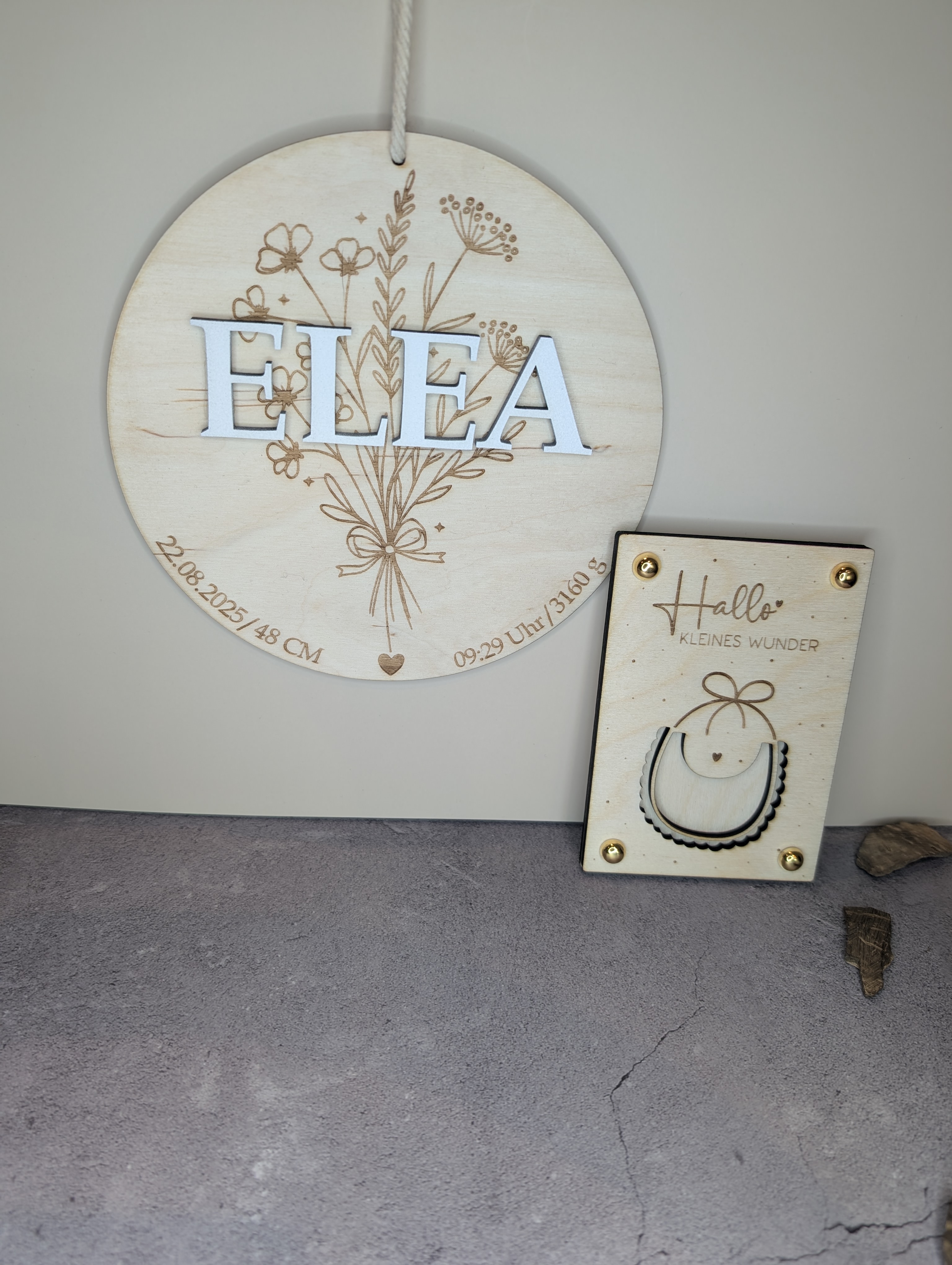 Baby Geschenkset zur Geburt – Personalisiertes Holzschild & Wunscherfüller „Hallo kleines Wunder“