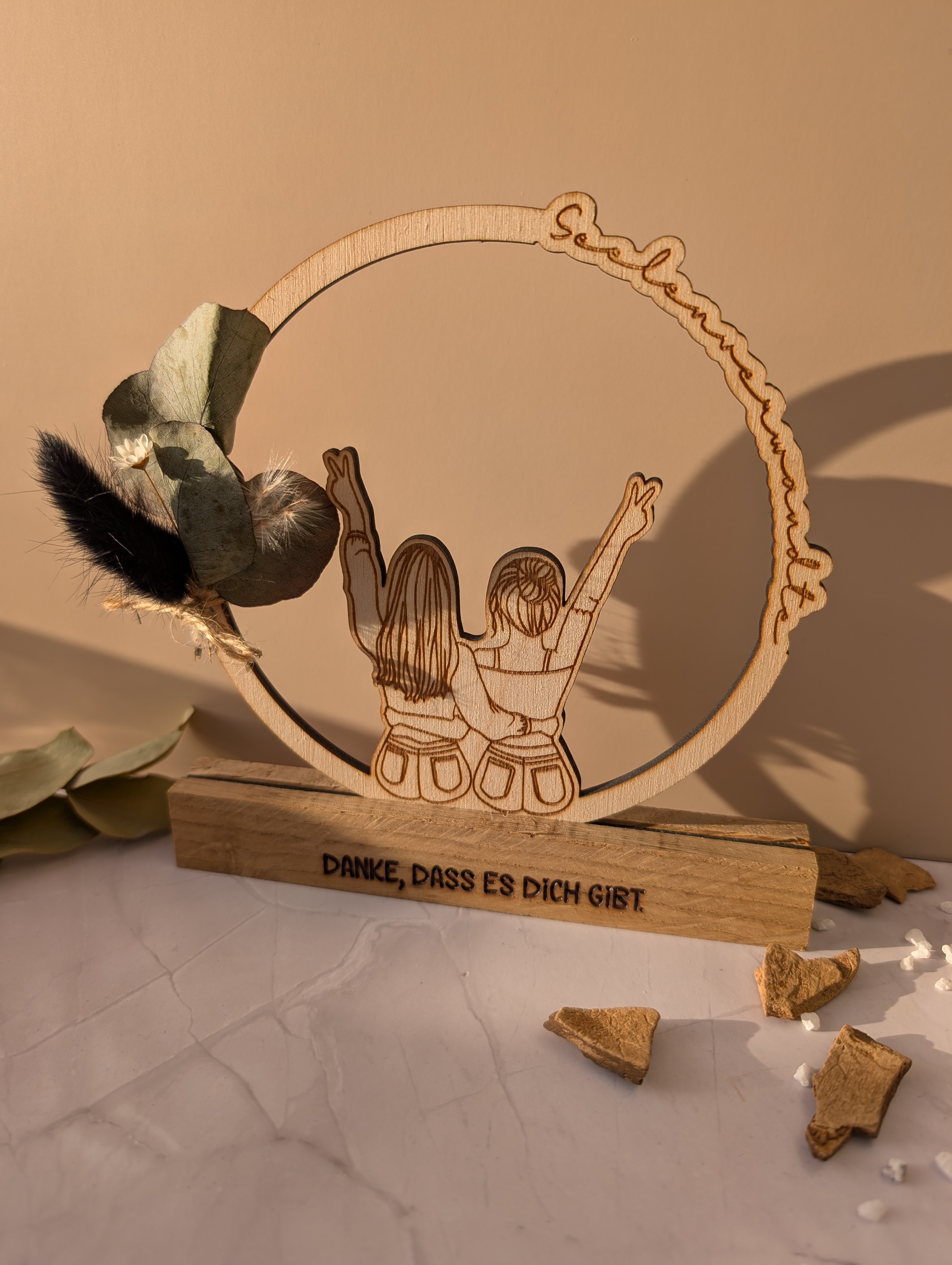 Holz-Aufsteller „Seelenverwandte“ mit Trockenblumen – „Danke, dass es dich gibt“ – Geschenk für die beste Freundin