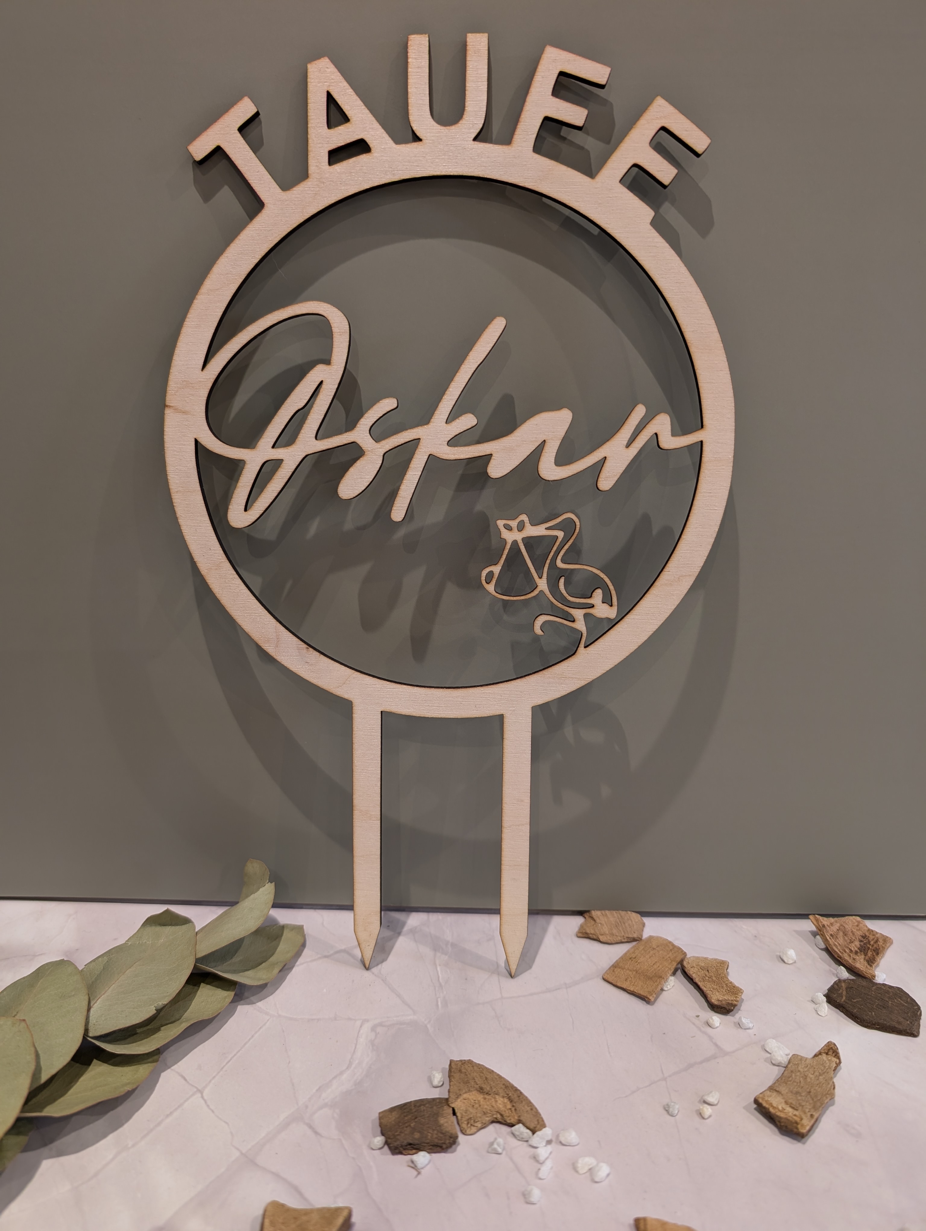 Personalisierter Cake Topper zur Taufe aus Holz | Tortenstecker mit Namen und Datum | Taufdeko 
