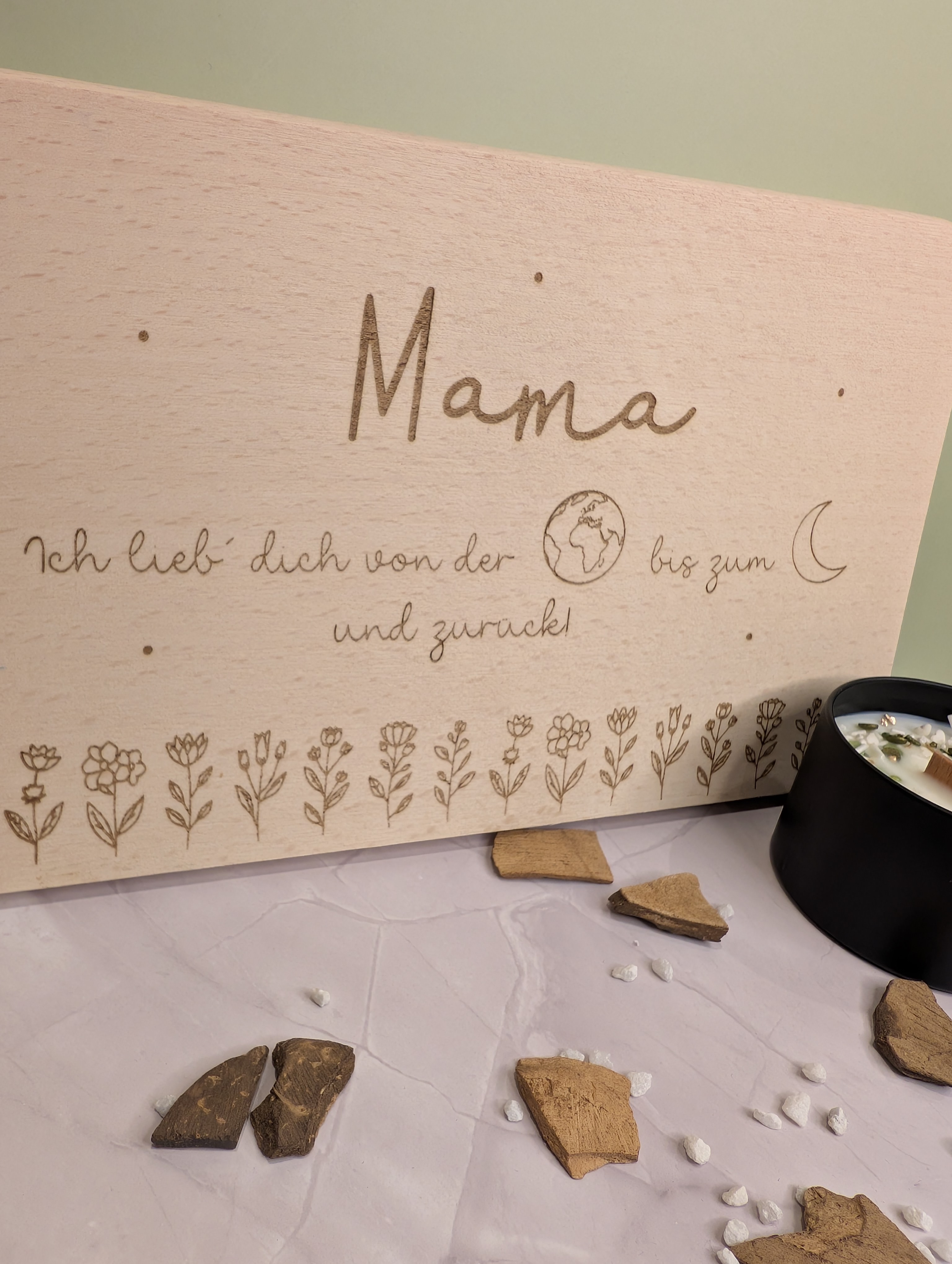 Geschenk Set für Mama – graviertes Schneidebrett & Duftkerze Mango & Mandarin personalisiert