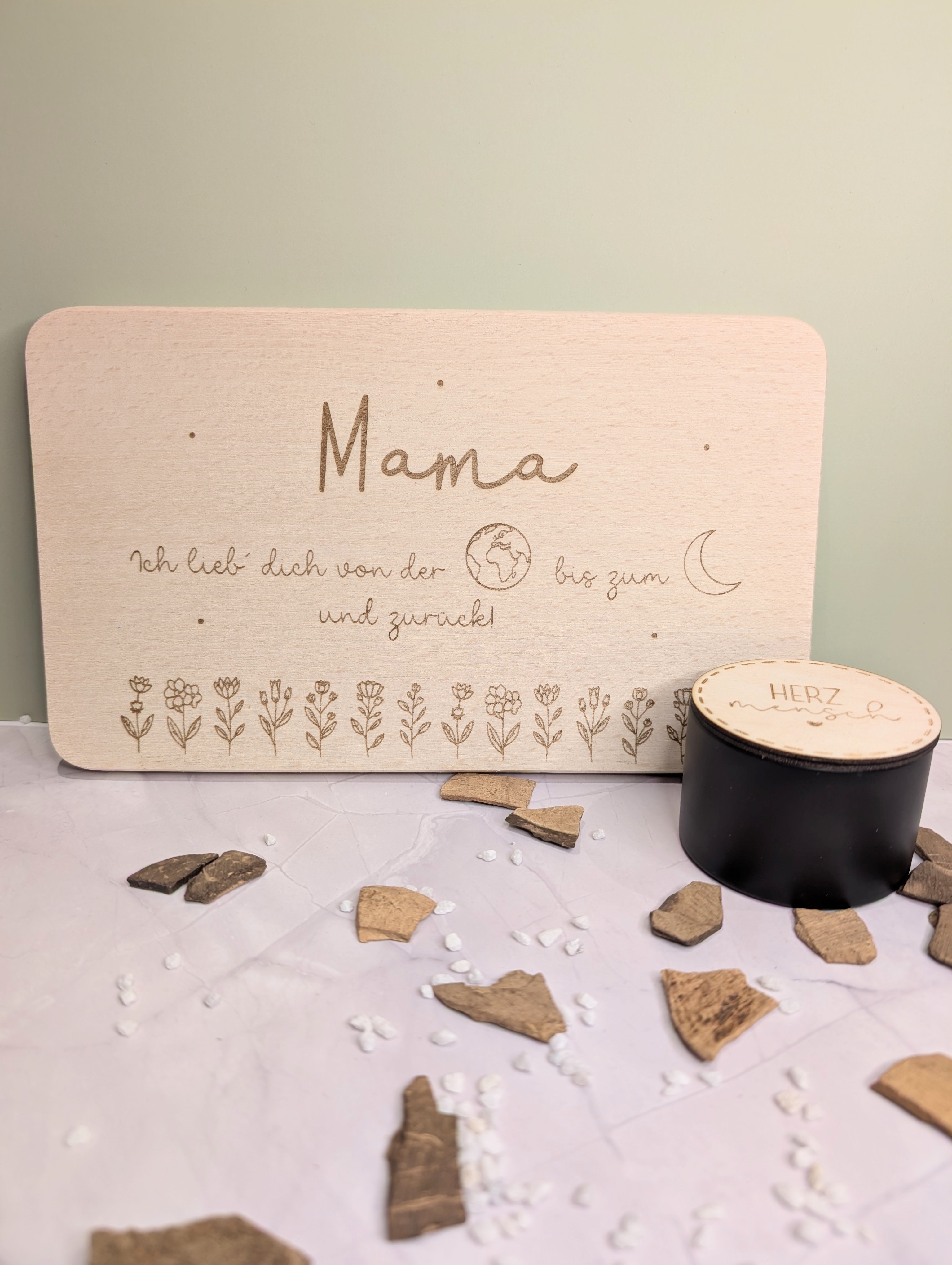 Geschenk Set für Mama – graviertes Schneidebrett & Duftkerze Mango & Mandarin personalisiert